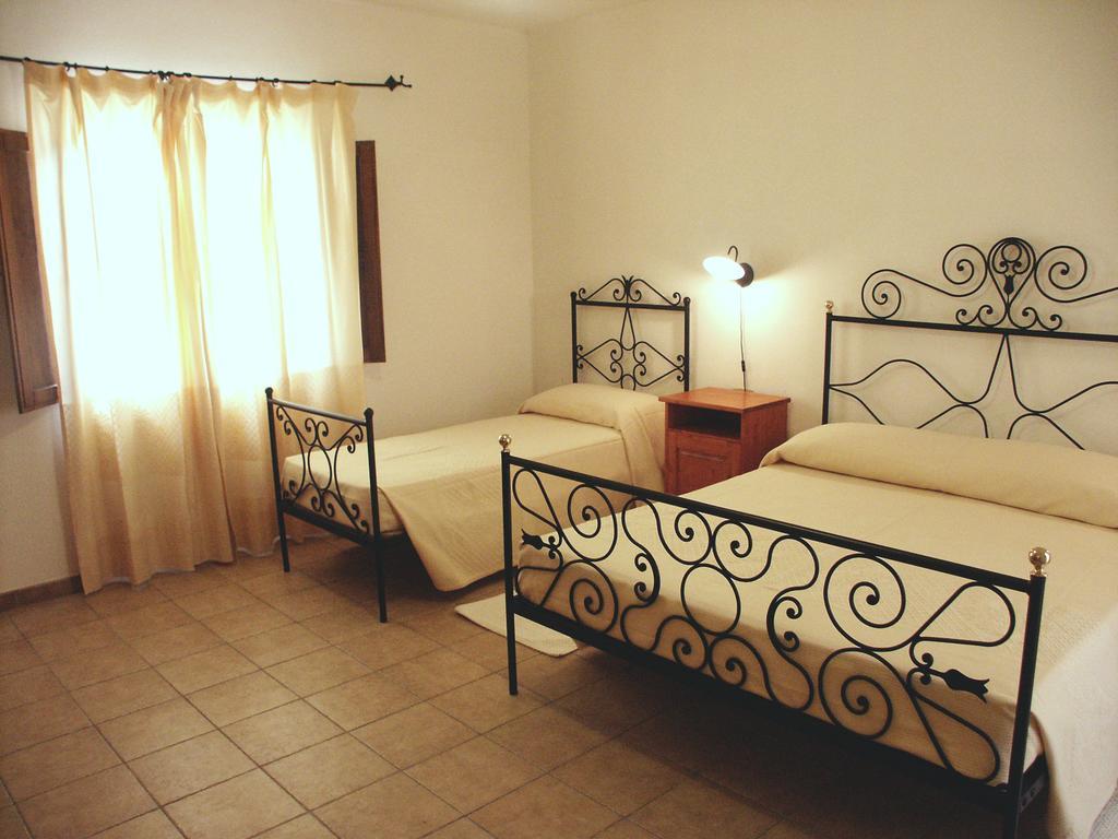Hotel Su Baione Abbasanta Luaran gambar