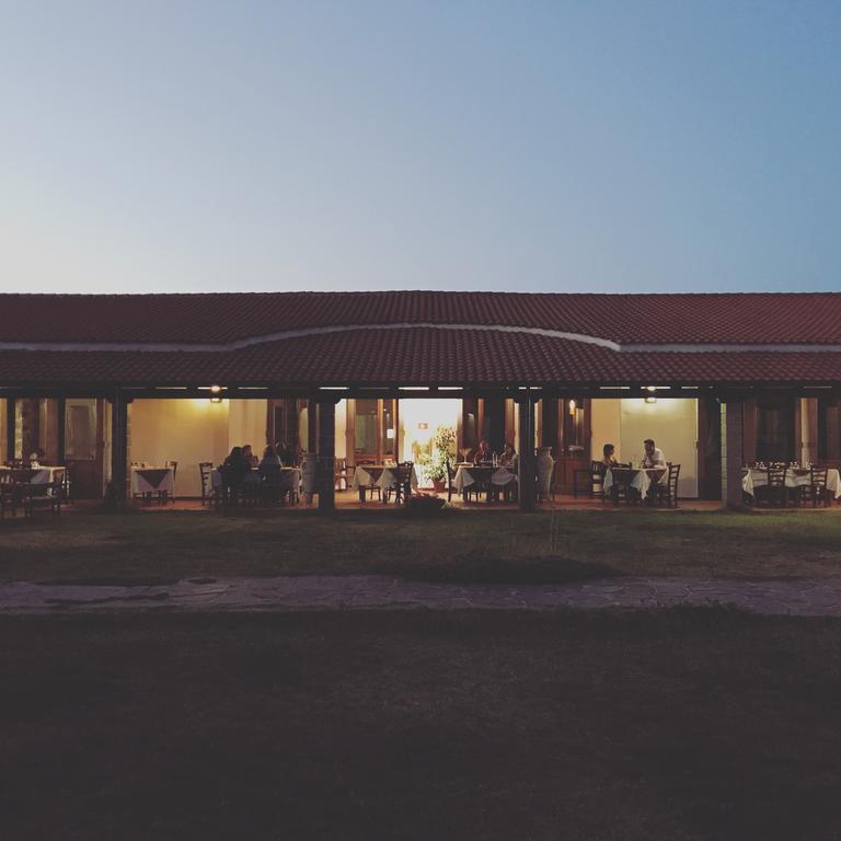 Hotel Su Baione Abbasanta Luaran gambar