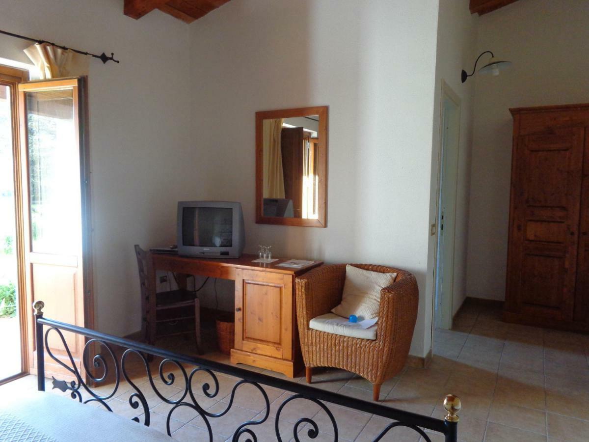 Hotel Su Baione Abbasanta Luaran gambar